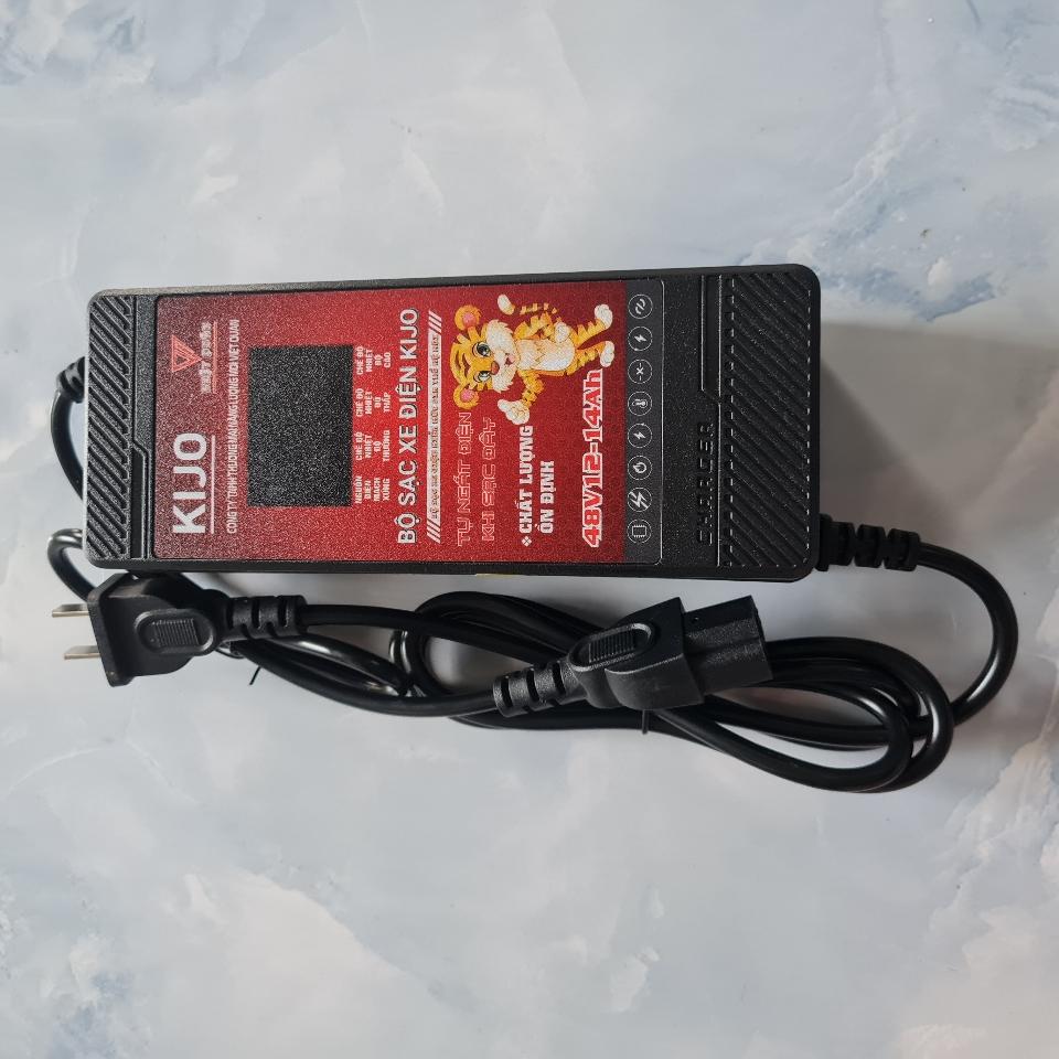 Sạc 48V /12Ah Điện tử % pin - BH 6 tháng-duoc-ban-tai-Xe Điện Nhã Anh 2