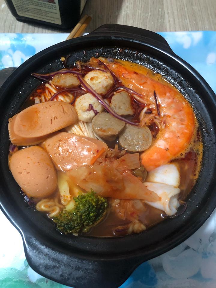 Mì Cay Hải Sản-duoc-ban-tai-2CE