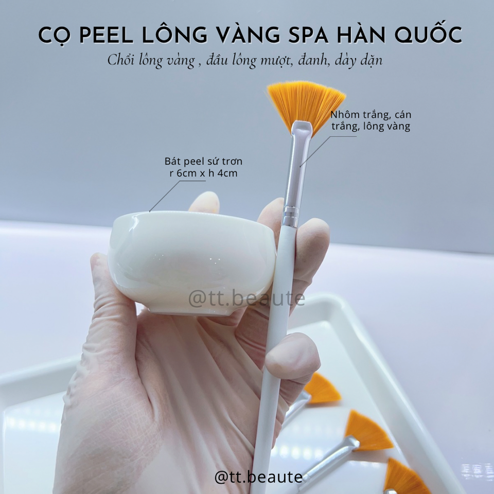 Cọ peel lông vàng cán trắng -duoc-ban-tai-T&T Beauté
