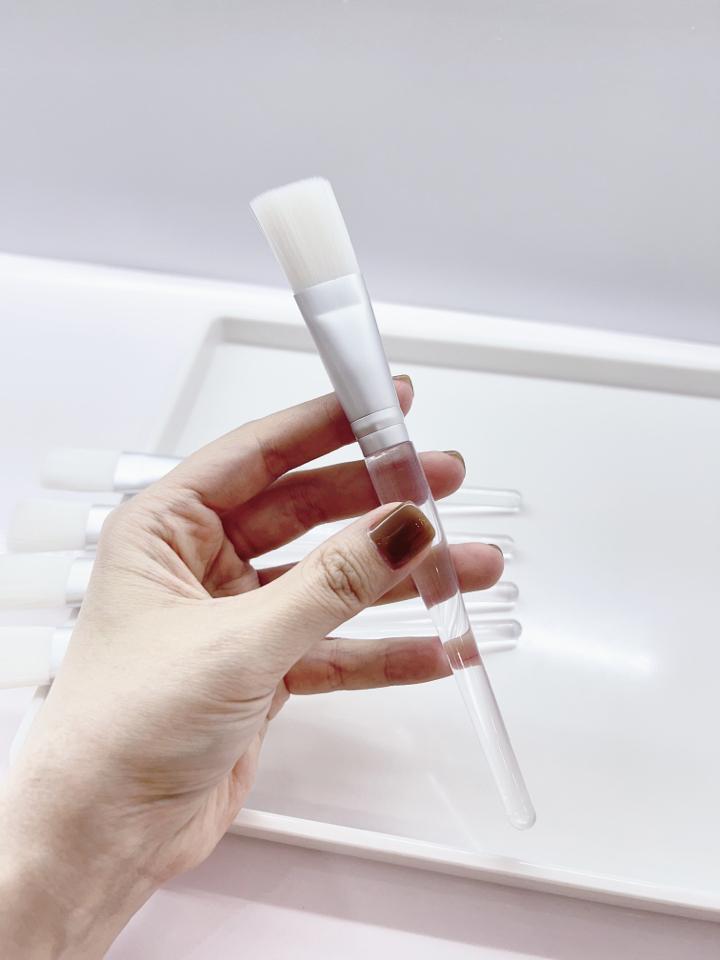 Chổi mask cán trong bọc nhôm Hàn-duoc-ban-tai-T&T Beauté