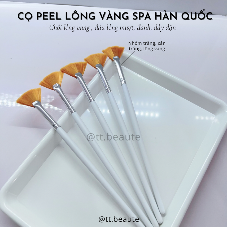 Cọ peel lông vàng cán trắng -duoc-ban-tai-T&T Beauté