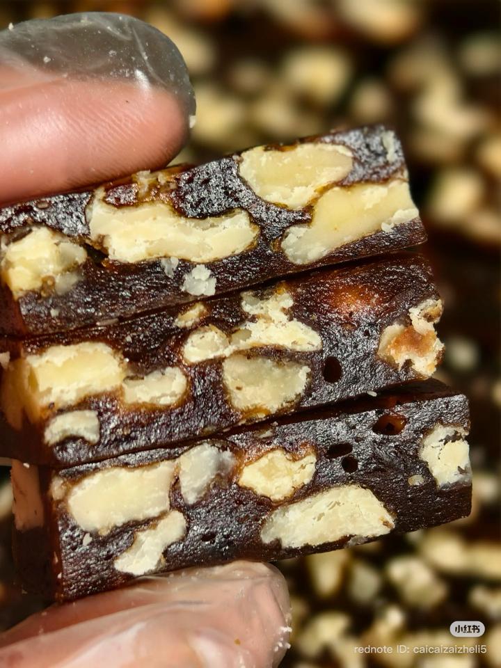 Kẹo óc chó 1kg-duoc-ban-tai-Kiêng Bakery