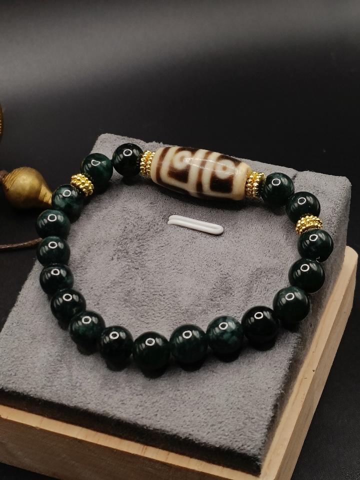 Dzi 4 Mắt thường 1-duoc-ban-tai-Dzi Trâm Lê