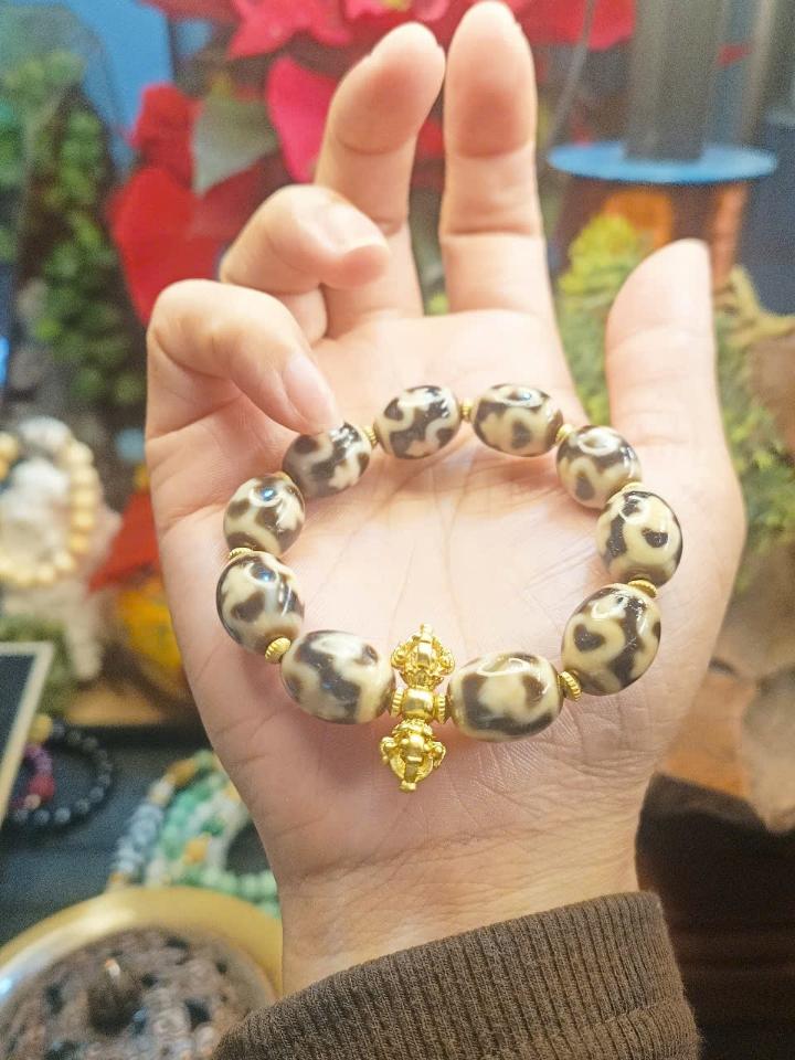 Dzi Bảo Bình Tini Tibet -duoc-ban-tai-Dzi Trâm Lê