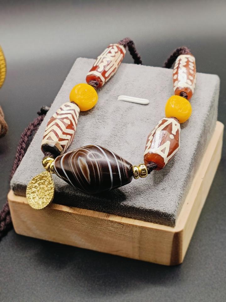 Hạt cổ sưu tầm 1( kèm video gia trì)-duoc-ban-tai-Dzi Trâm Lê