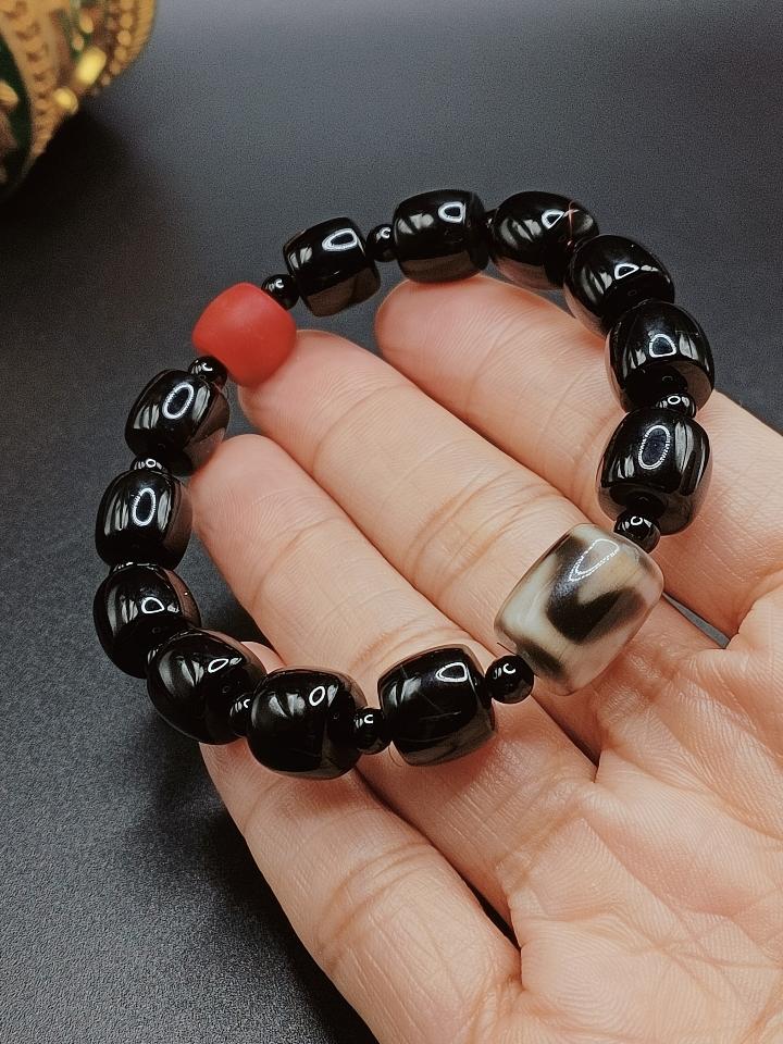 Dzi Nanh hổ sưu tầm Tibet -duoc-ban-tai-Dzi Trâm Lê