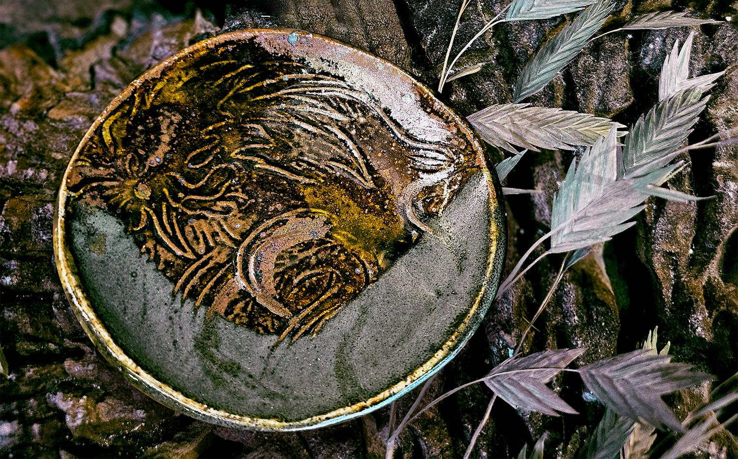 Đĩa gà nhỏ-duoc-ban-tai-Komorebi Pottery