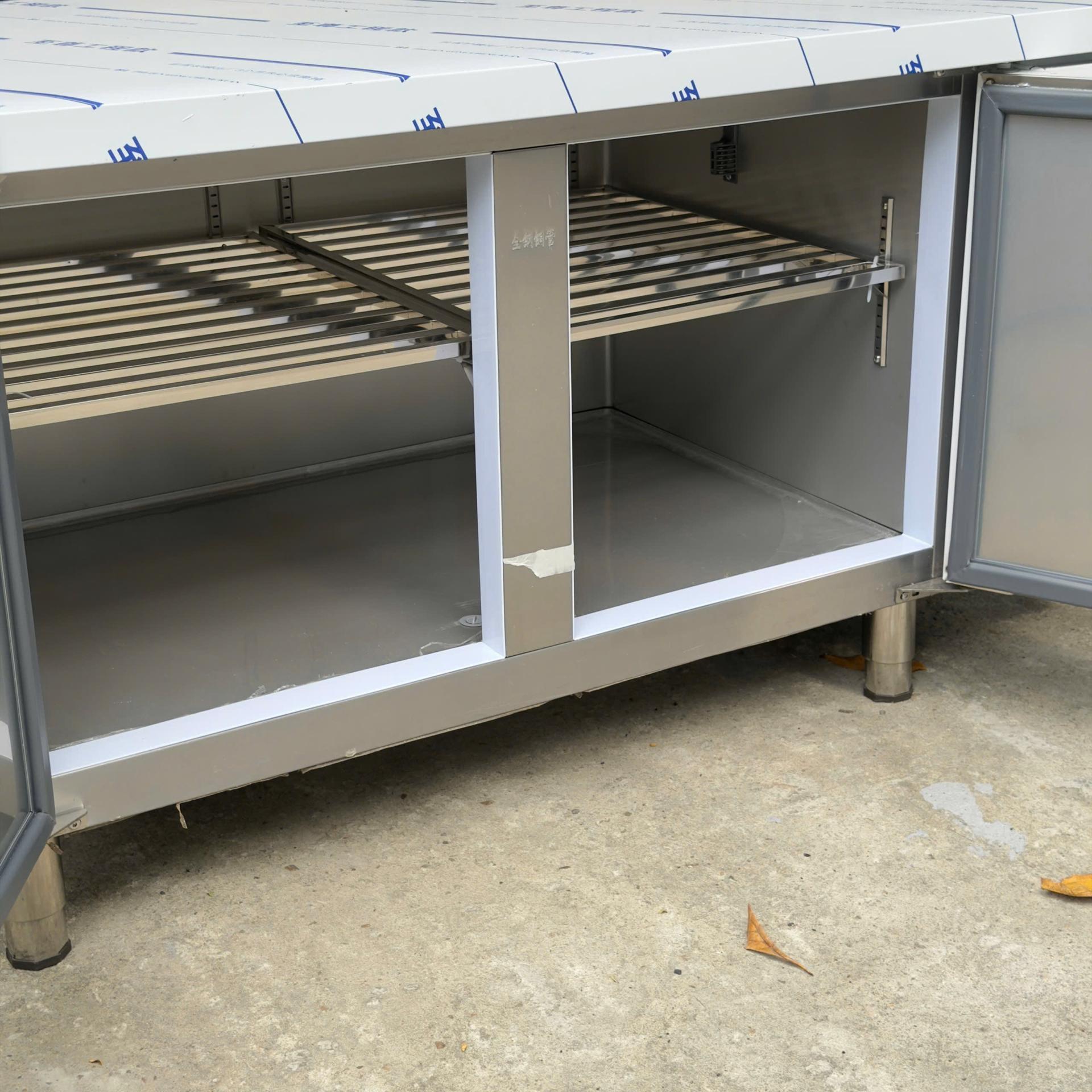 Bàn mát GoldCool 1m5 (KT: 1500 x 800 x 800mm) - Trực Tiếp new-duoc-ban-tai-Điện Máy Thiên Gia Hân