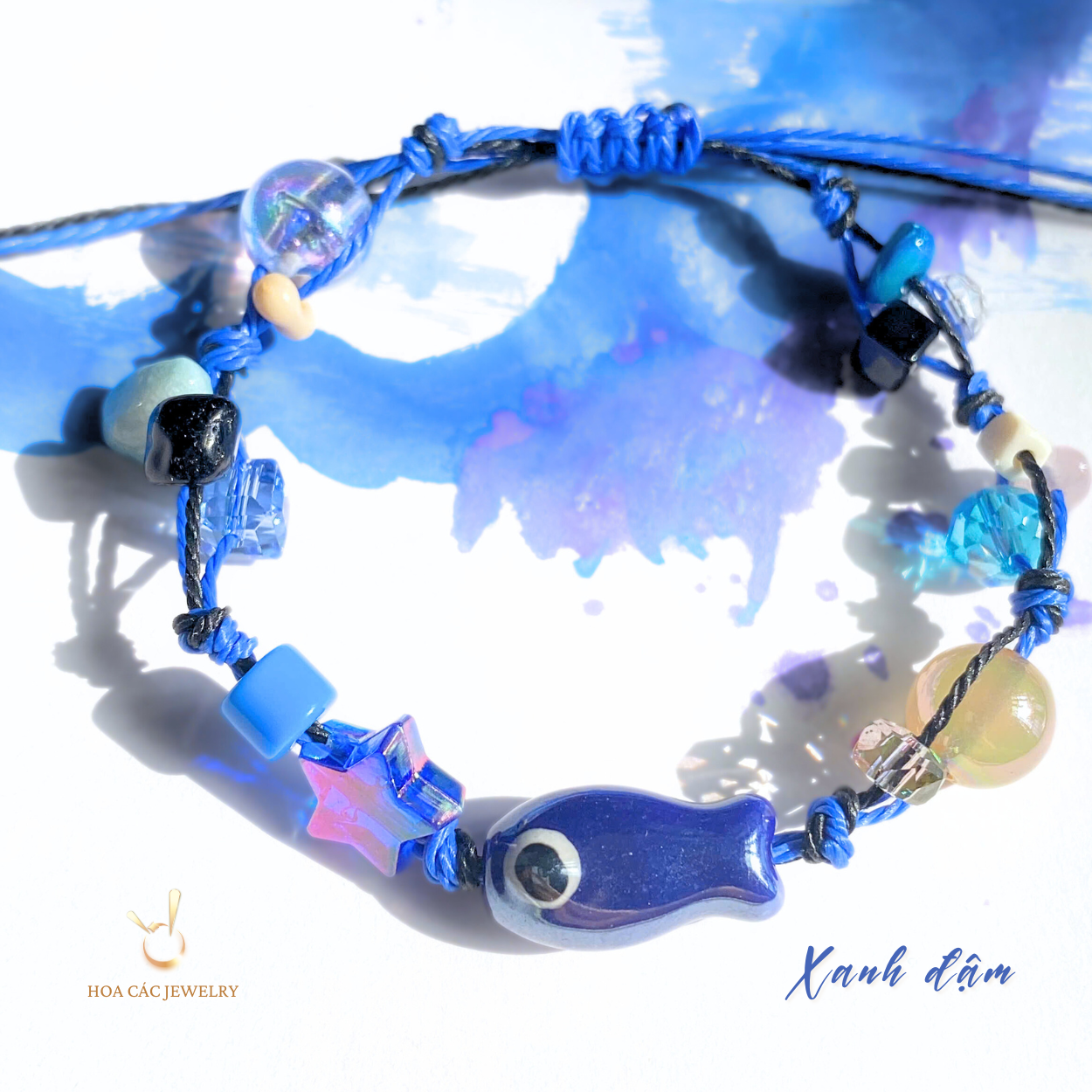 [BST HANDMADE] Vòng tay 𝐂𝐀́ 𝐗𝐀𝐍𝐇 – 𝐌𝐀̆́𝐓 𝐐𝐔𝐘̉ 𝐇𝐎̣̂ 𝐌𝐄̣̂𝐍𝐇 💙✨-duoc-ban-tai-Hoa Các Colour