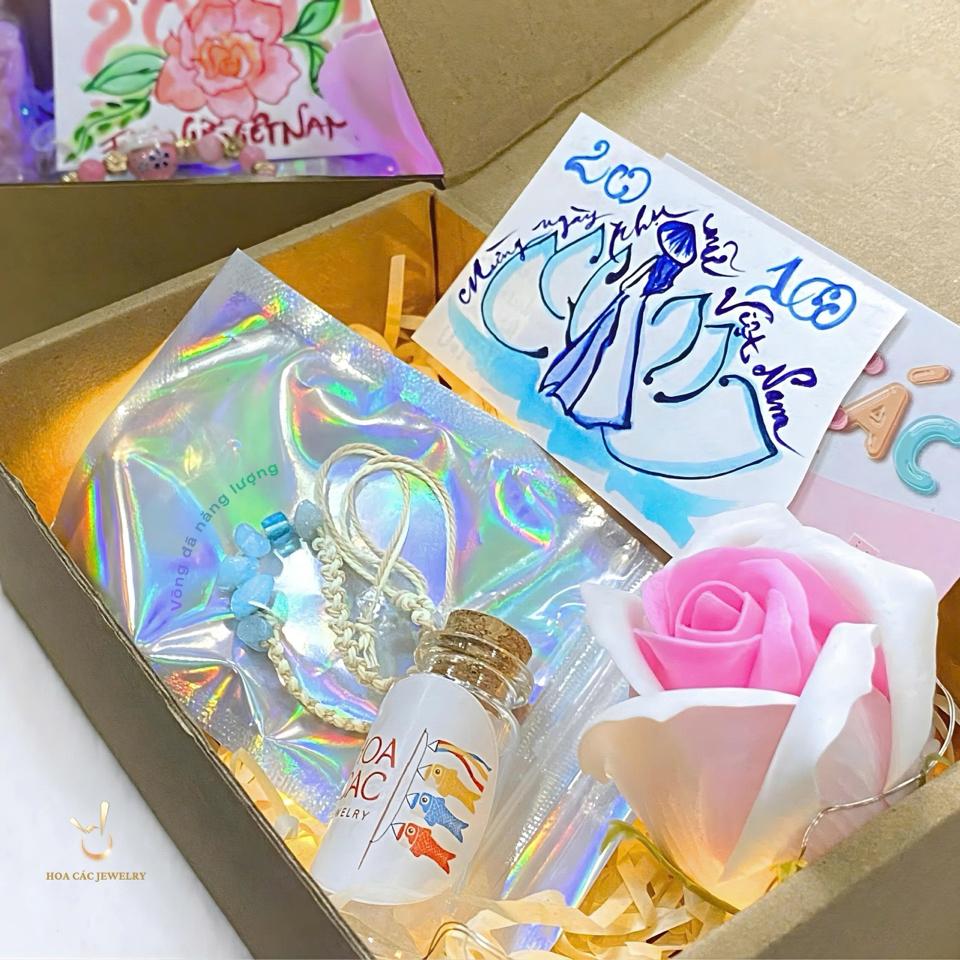 Box quà tặng (14/2, 8/3, 20/10, 20/11,…)-duoc-ban-tai-Hoa Các Colour