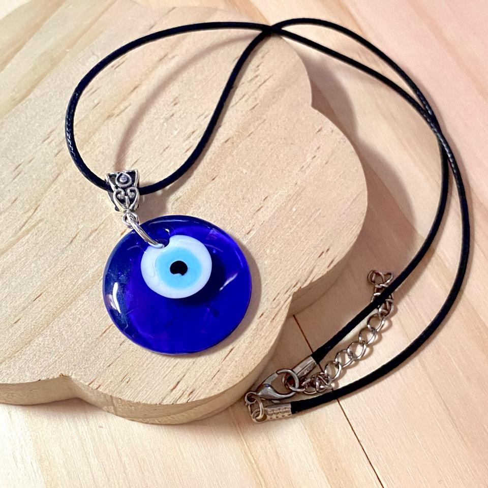 Vòng cổ “Evil Eyes”-duoc-ban-tai-Hoa Các Colour