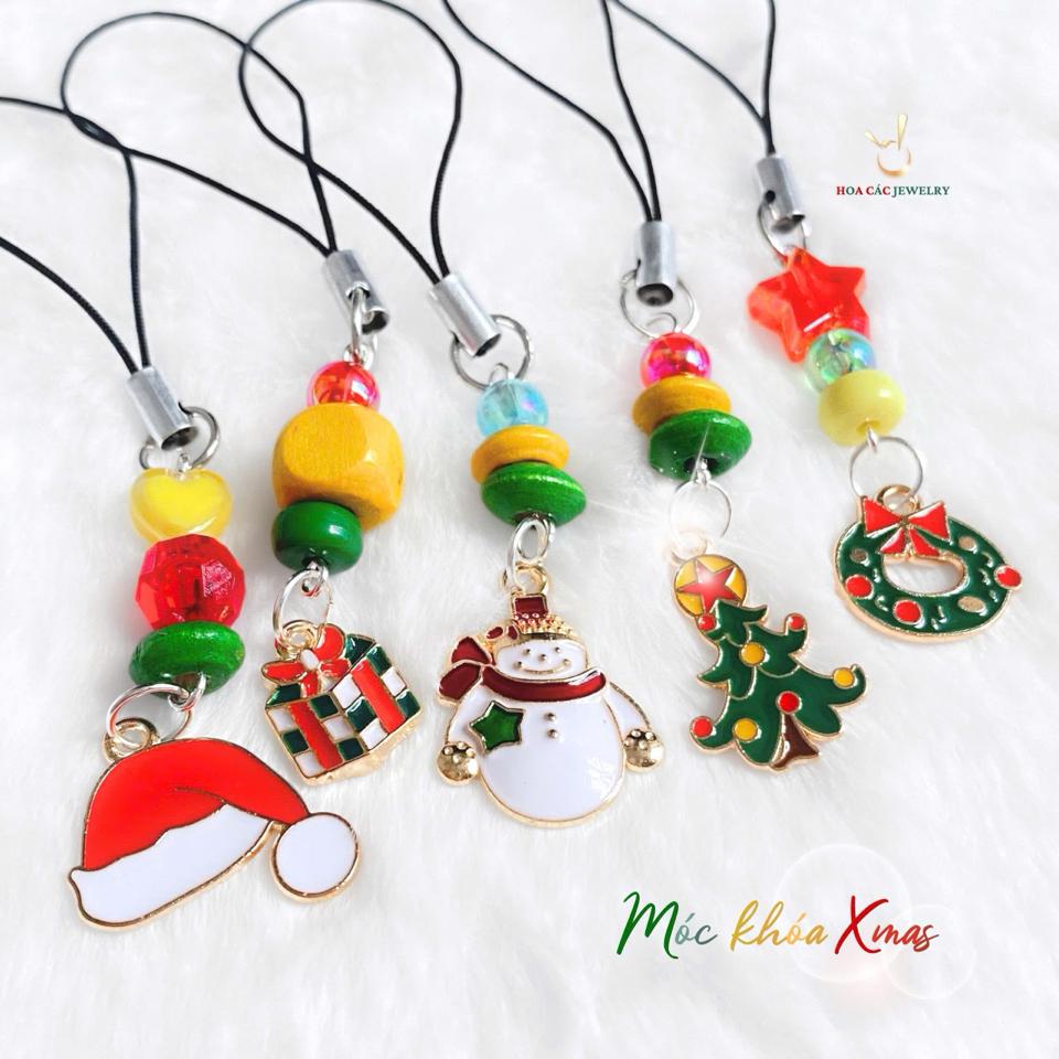 Móc khoá Xmas 🎄 -duoc-ban-tai-Hoa Các Colour