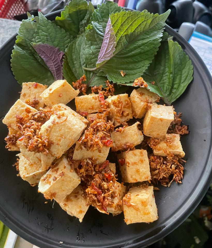 Đậu hủ chiên sả-duoc-ban-tai-Thảo Nhi Food Garden