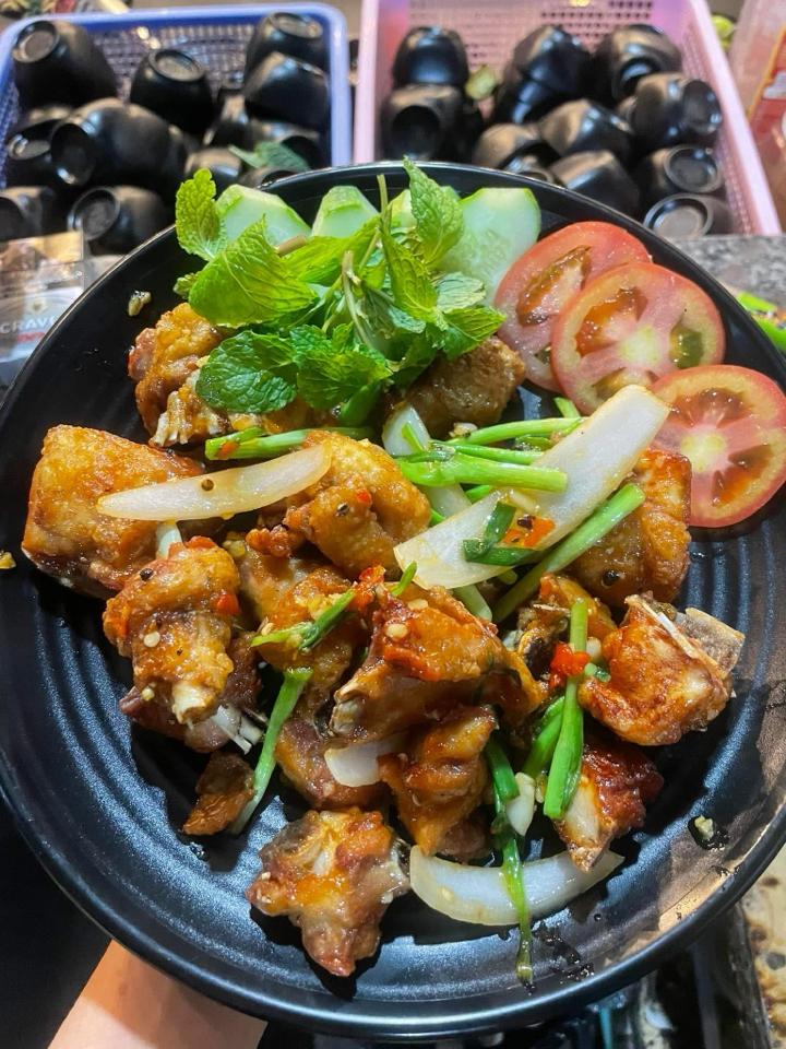 Gà chiên mắm..-duoc-ban-tai-Thảo Nhi Food Garden