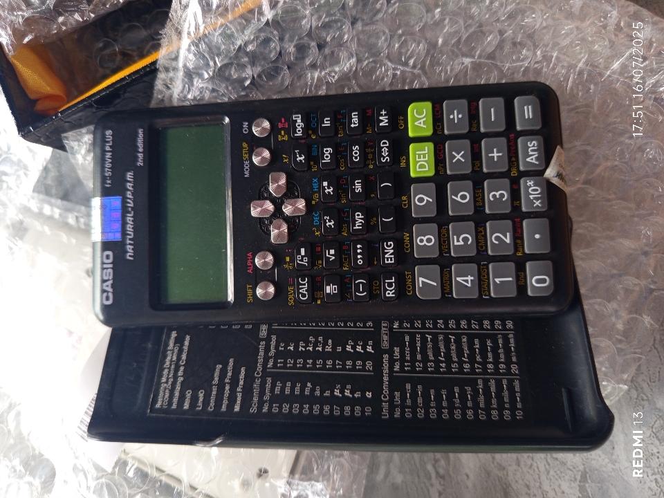 Máy tính casio 570-duoc-ban-tai-Tuấn Phát CASIO