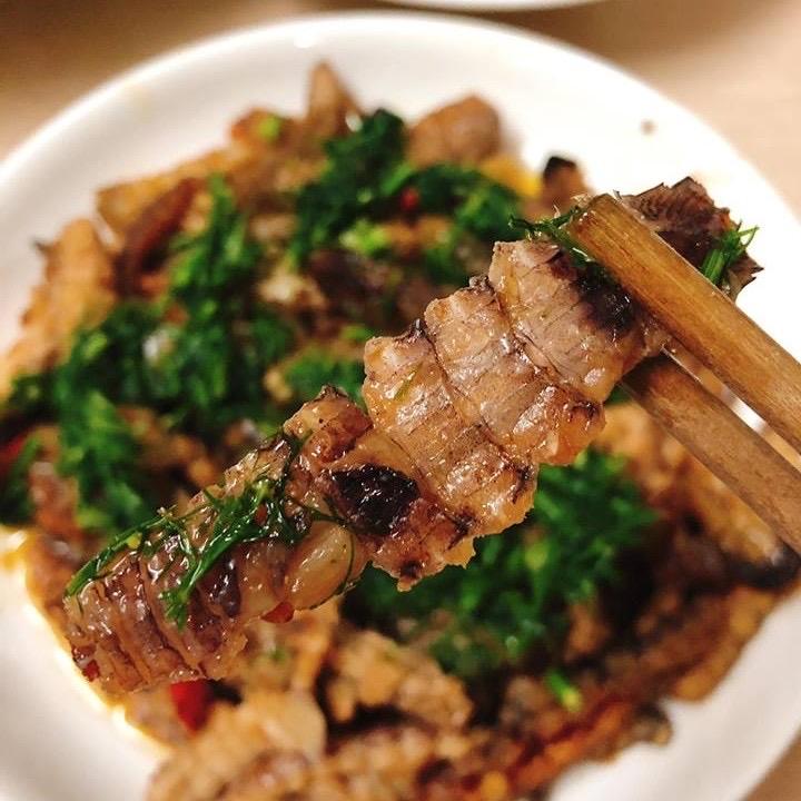 Bề vỡ-duoc-ban-tai-HẢI SẢN CẨM