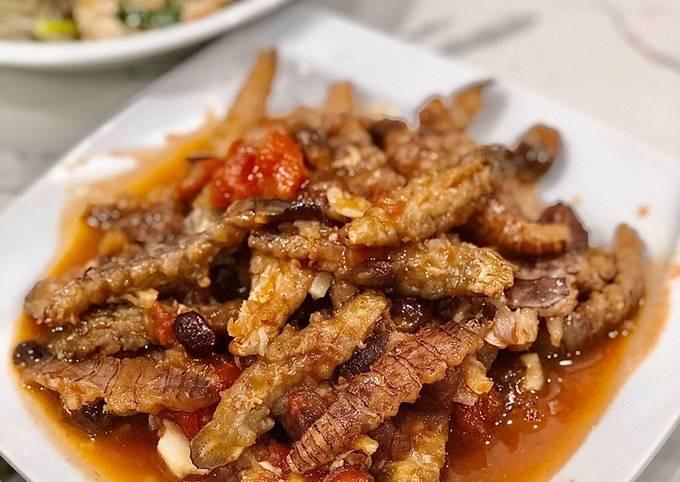 Bề vỡ-duoc-ban-tai-HẢI SẢN CẨM