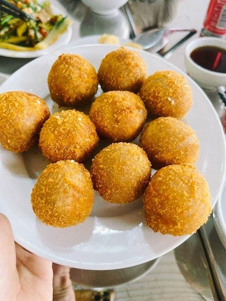 khoai môn lệ phố-duoc-ban-tai-HẢI SẢN CẨM