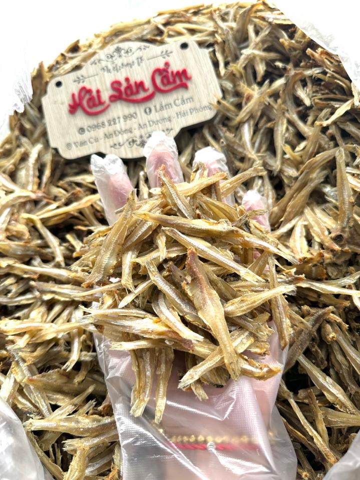 Cá ruội cơm khô-duoc-ban-tai-HẢI SẢN CẨM