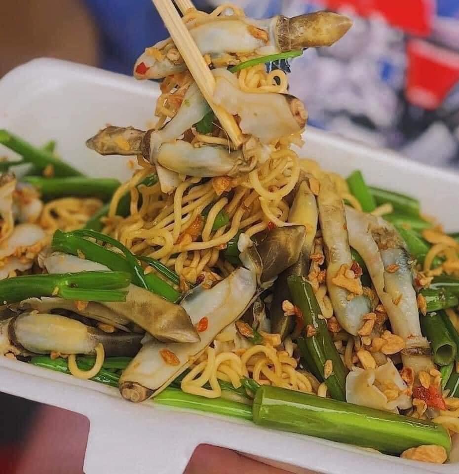 Ruột móng tay-duoc-ban-tai-HẢI SẢN CẨM