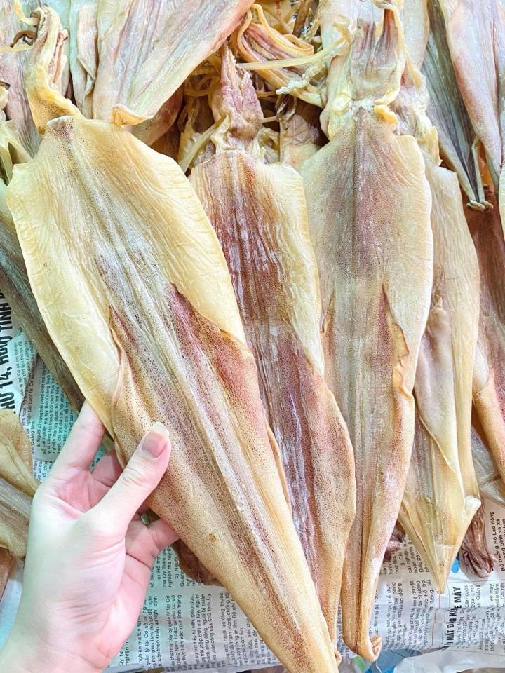 mực khô 5-6 con/kg-duoc-ban-tai-HẢI SẢN CẨM