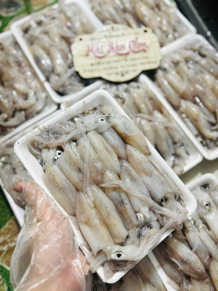 Mực sim trứng-duoc-ban-tai-HẢI SẢN CẨM