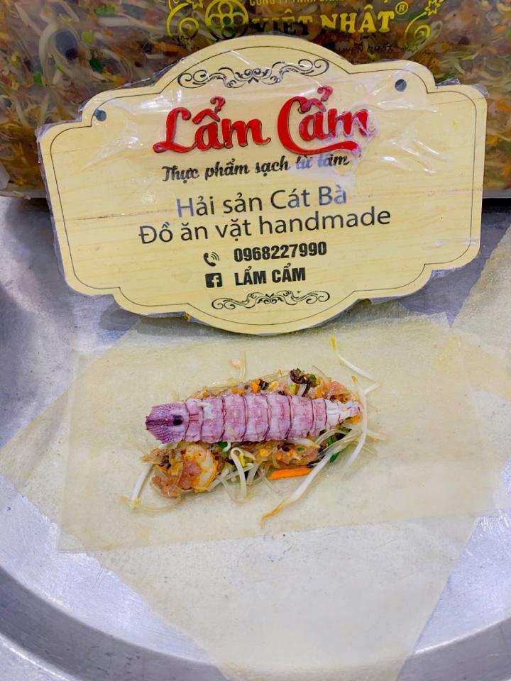 Nem hải sản lá ram-duoc-ban-tai-HẢI SẢN CẨM