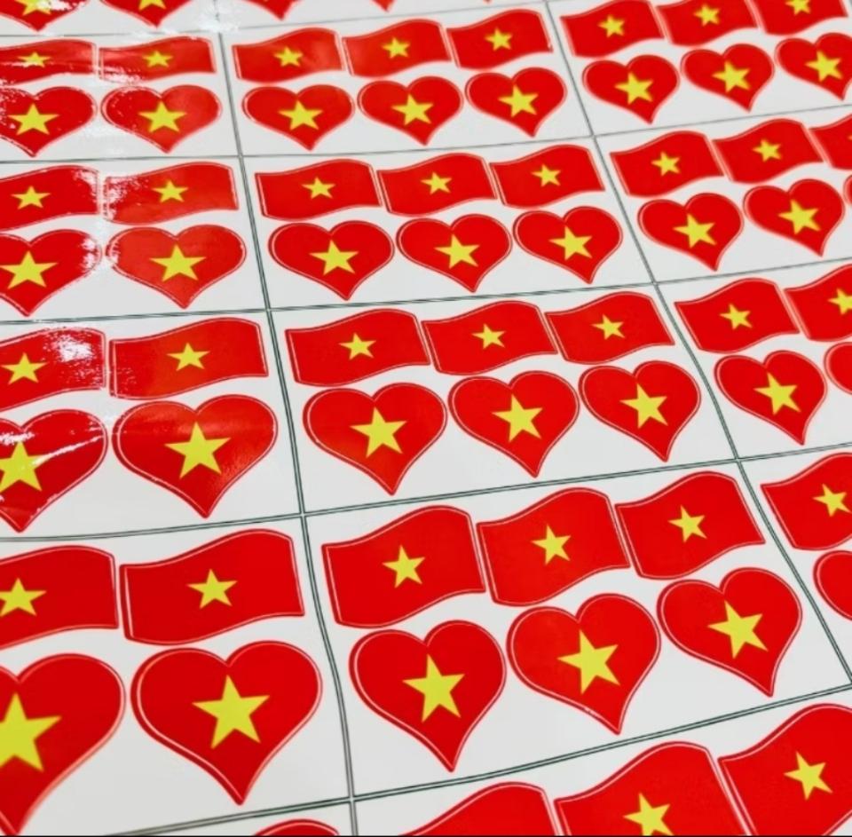 Sticker cờ đỏ sao vàng 10psc-duoc-ban-tai-KHO SỈ MINH TUỆ