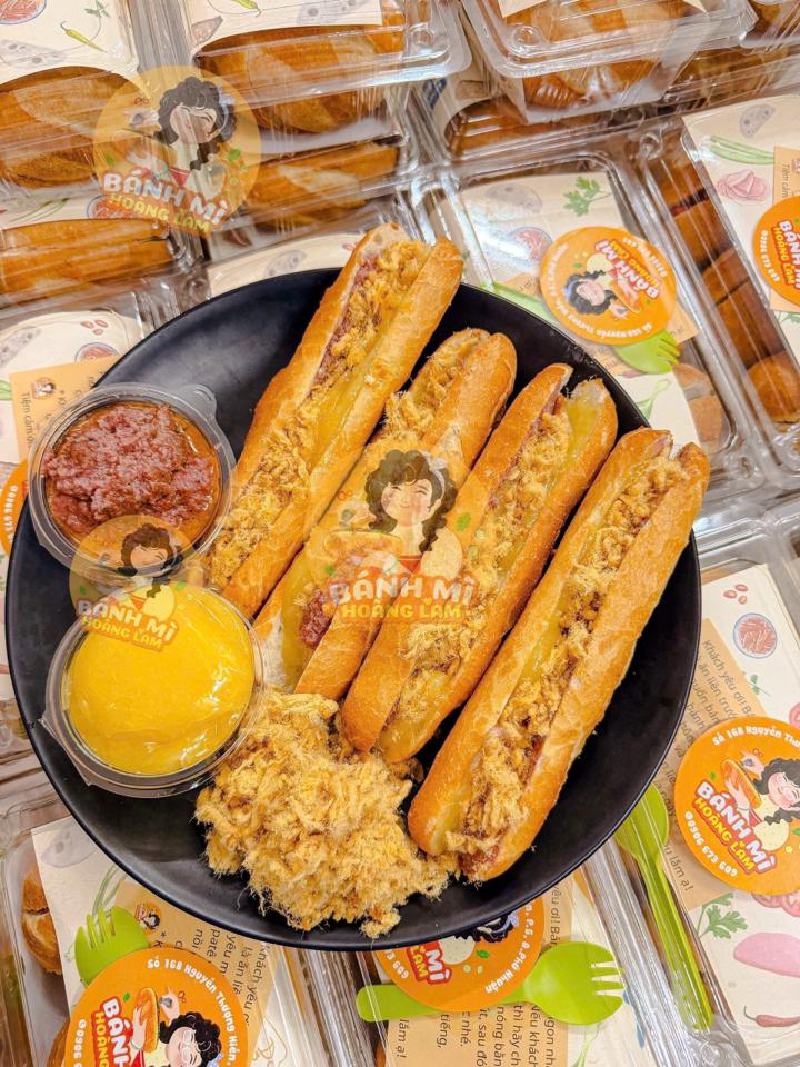 Bánh Mì Que Hoàng Lam-duoc-ban-tai-THE350F HANOI BY GC