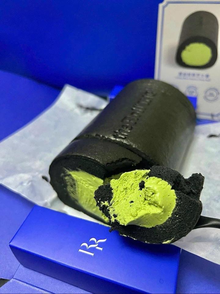 Rolling Matcha-duoc-ban-tai-THE350F HANOI BY GC
