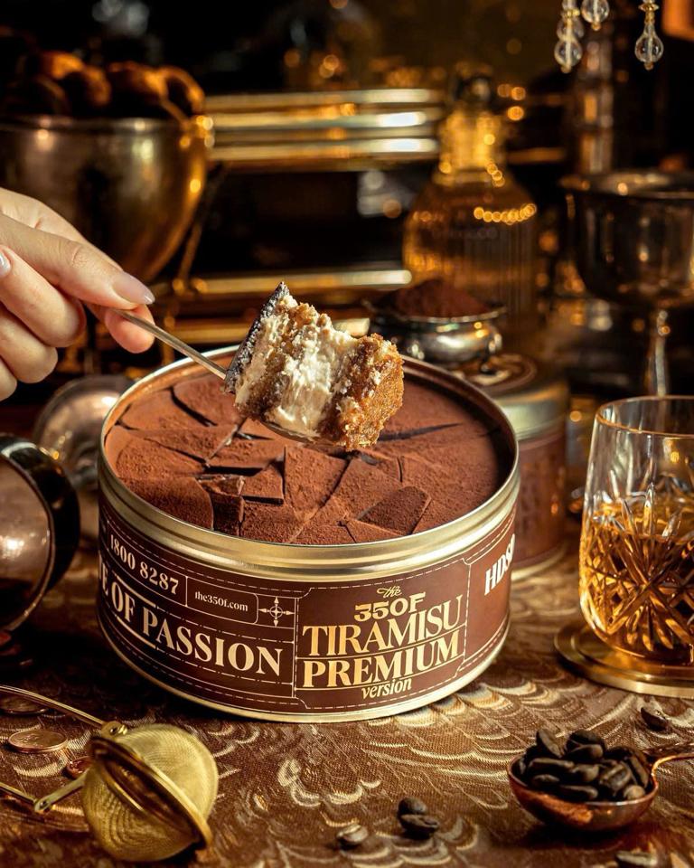 Tiramisu Premium-duoc-ban-tai-THE350F HANOI BY GC