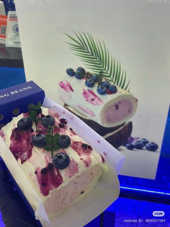 Rolling Coconut Berry-duoc-ban-tai-THE350F HANOI BY GC