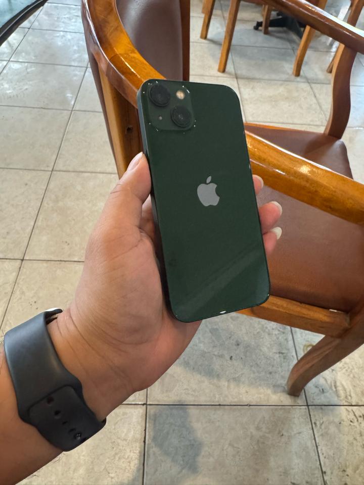 13 256gb 🟢 lvek 99🔋100...1128-duoc-ban-tai-Vinh Trần