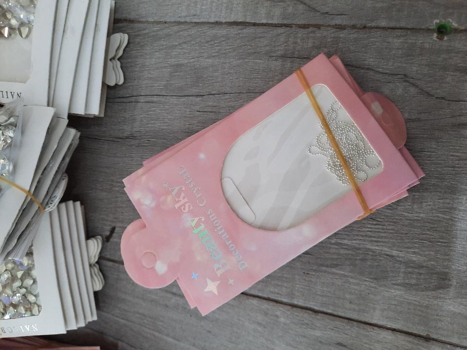 Dây bi màu trắng -duoc-ban-tai-Phụ kiện nail Kim Chi