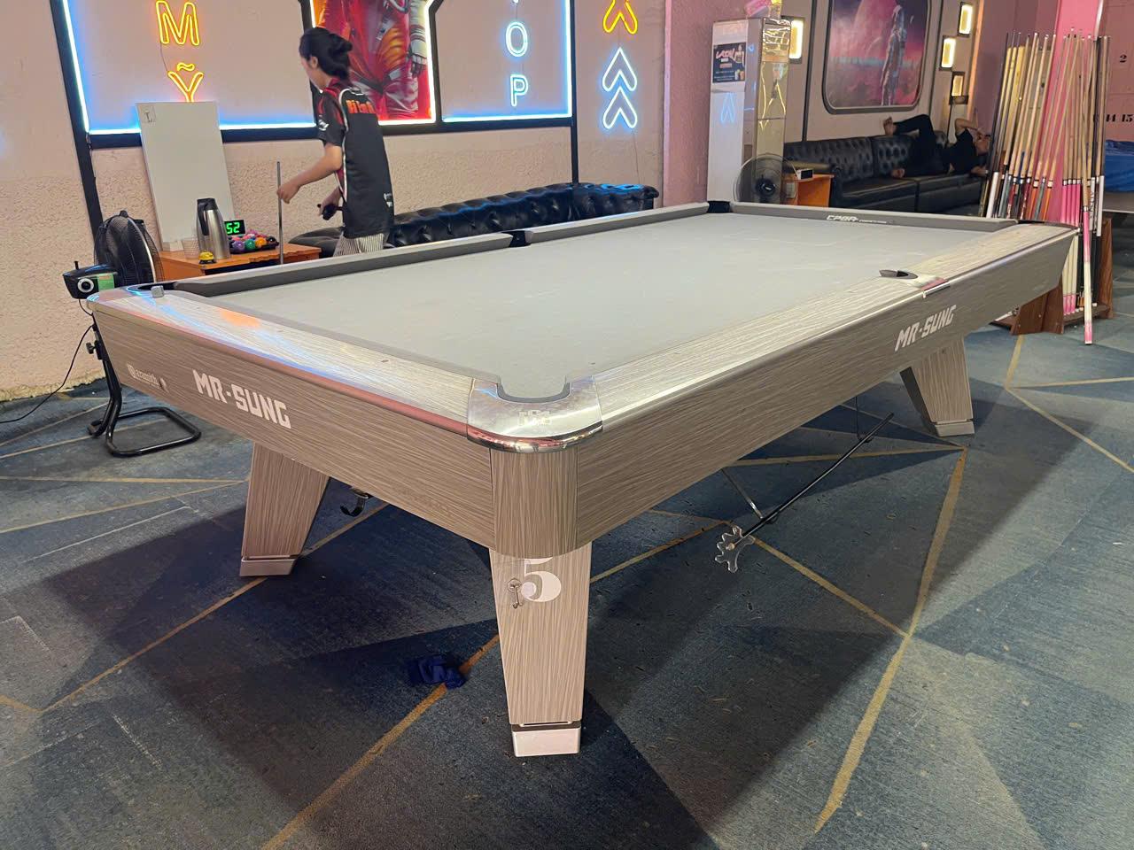 Bàn Lỗ MrSung Xám ( Vũng Tàu 07/07/2026 ) PT-duoc-ban-tai-BILLIARD Hoàng Dũng