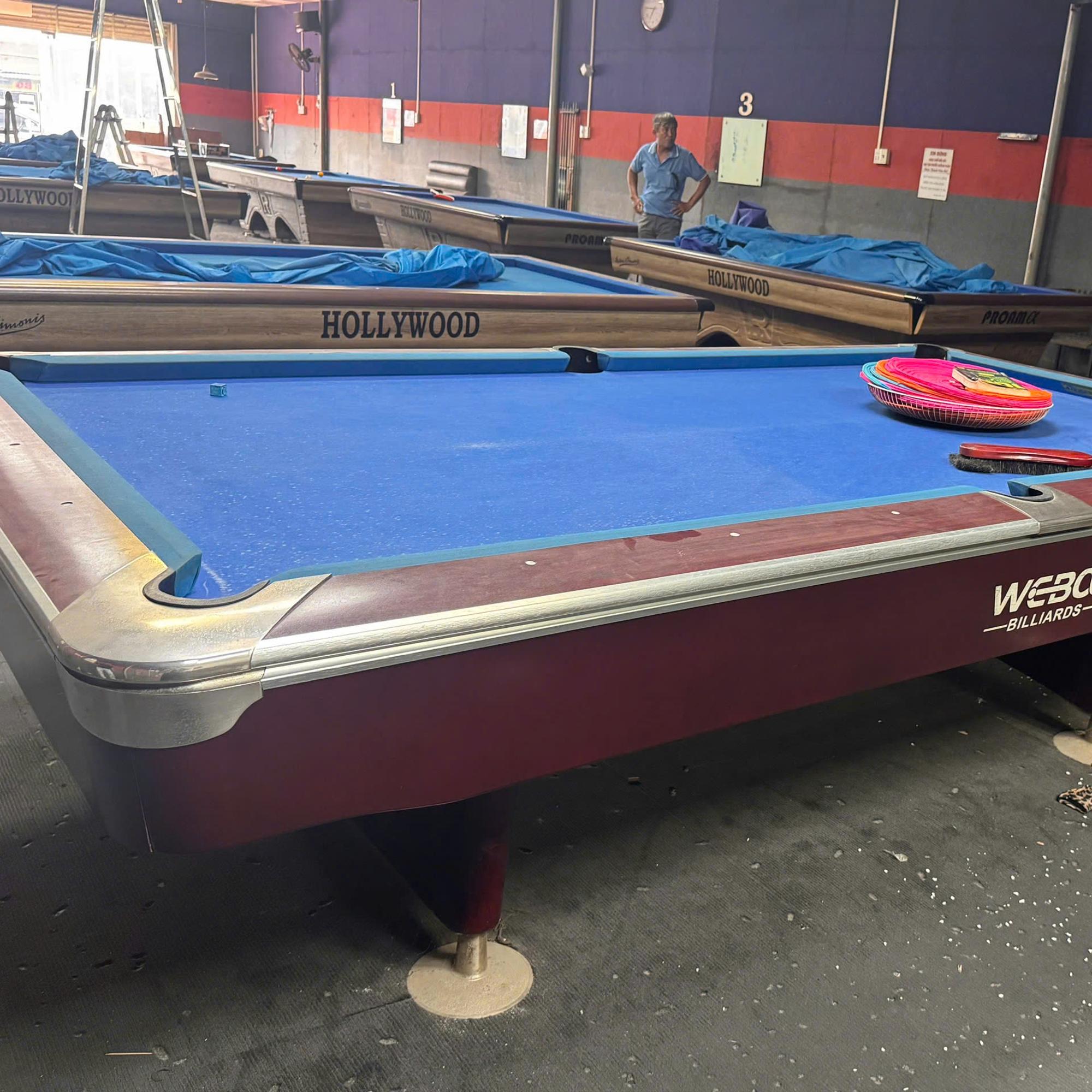 Bàn lỗ 9019 Weboo nhập trung gỗ đỏ-duoc-ban-tai-BILLIARD Hoàng Dũng