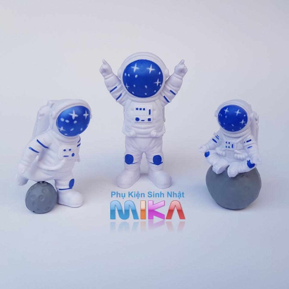 Phi hành gia vũ trụ (3 người) - xanh dương-duoc-ban-tai-Mika - Phụ Kiện Sinh Nhật