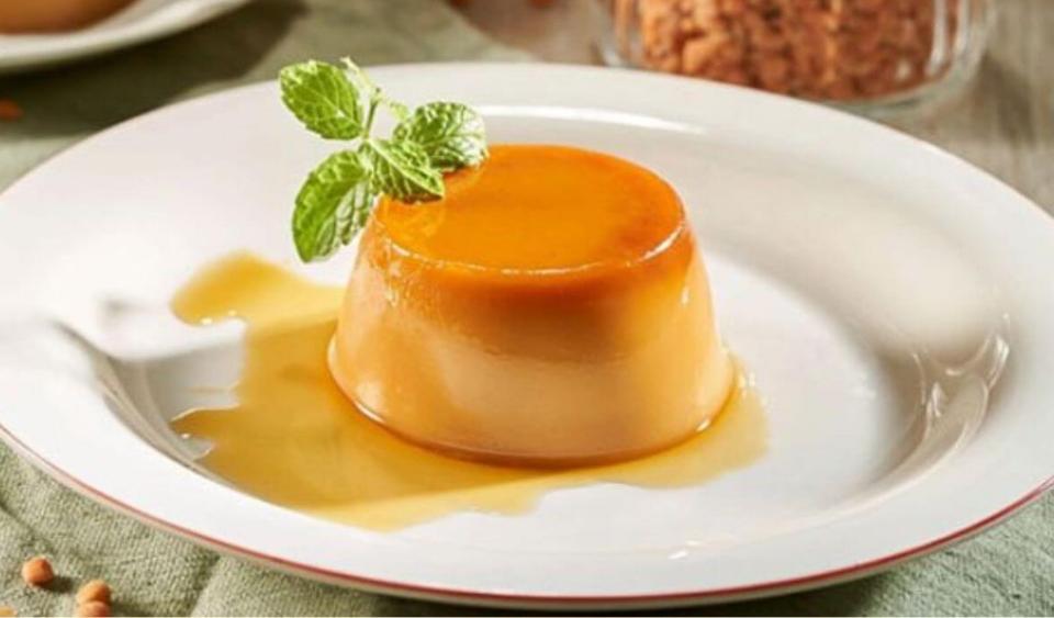 Flan-duoc-ban-tai-AN AN COFFEE & TEA