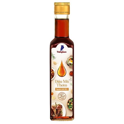 Dầu mè Nakydaco (Hiệu con két- 250ml)-duoc-ban-tai-Tạp Hoá Nguyên Ngọc