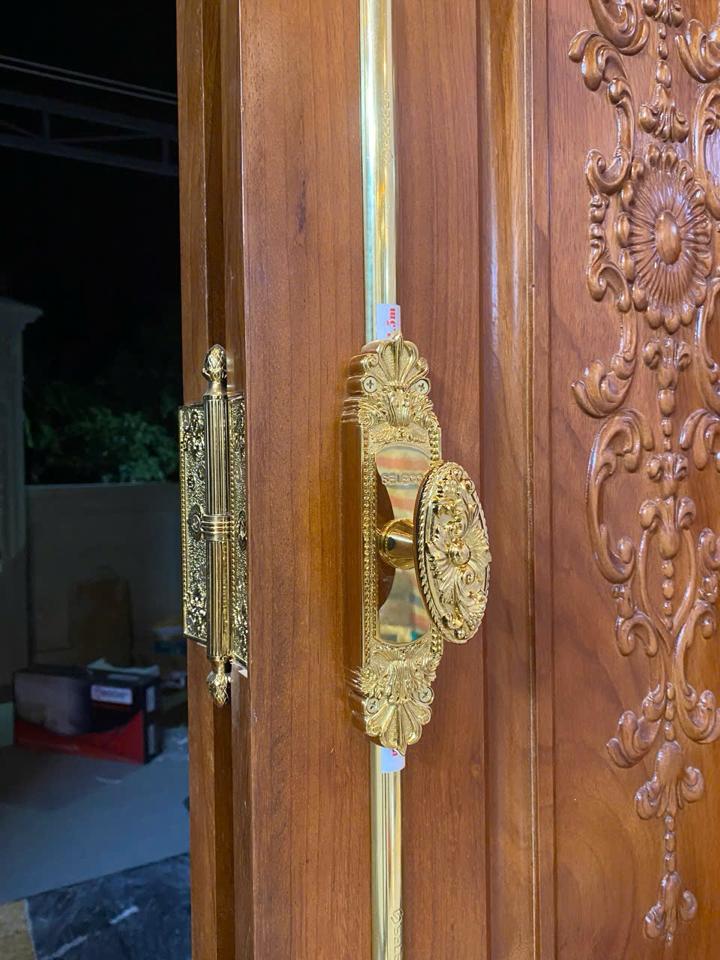 CRM SELECO L622-18k (Cửa đại)-duoc-ban-tai-SHOWROOM KHOÁ CỬA LỘC PHÁT