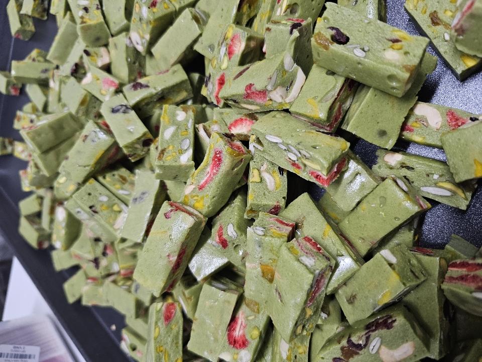 Kẹo Nougat-duoc-ban-tai-C3.KITCHEN ( oder lẻ)