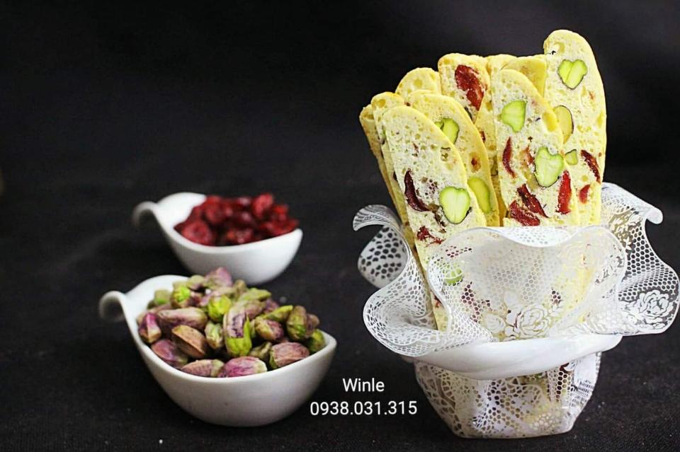 Biscotti : Pistachio& Cranberry-duoc-ban-tai-C3.KITCHEN ( oder lẻ)