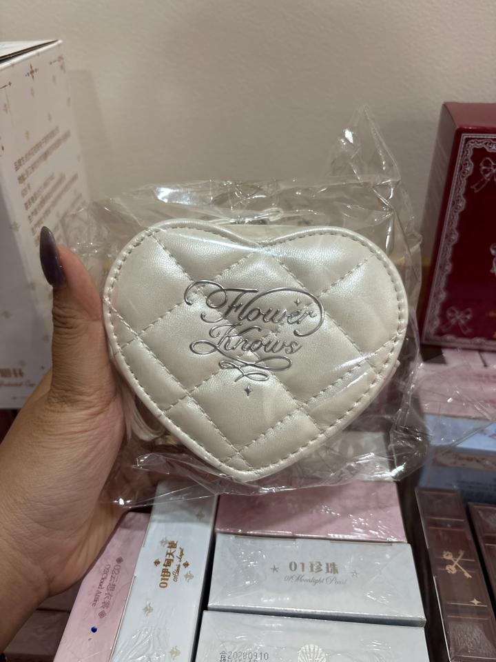 Túi noel tim-duoc-ban-tai-Buôn làng Hoa Biết