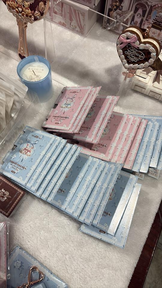 Vial nước hoa thỏ-duoc-ban-tai-Buôn làng Hoa Biết