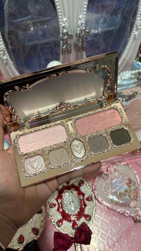 Mắt Cupid 02-duoc-ban-tai-Buôn làng Hoa Biết