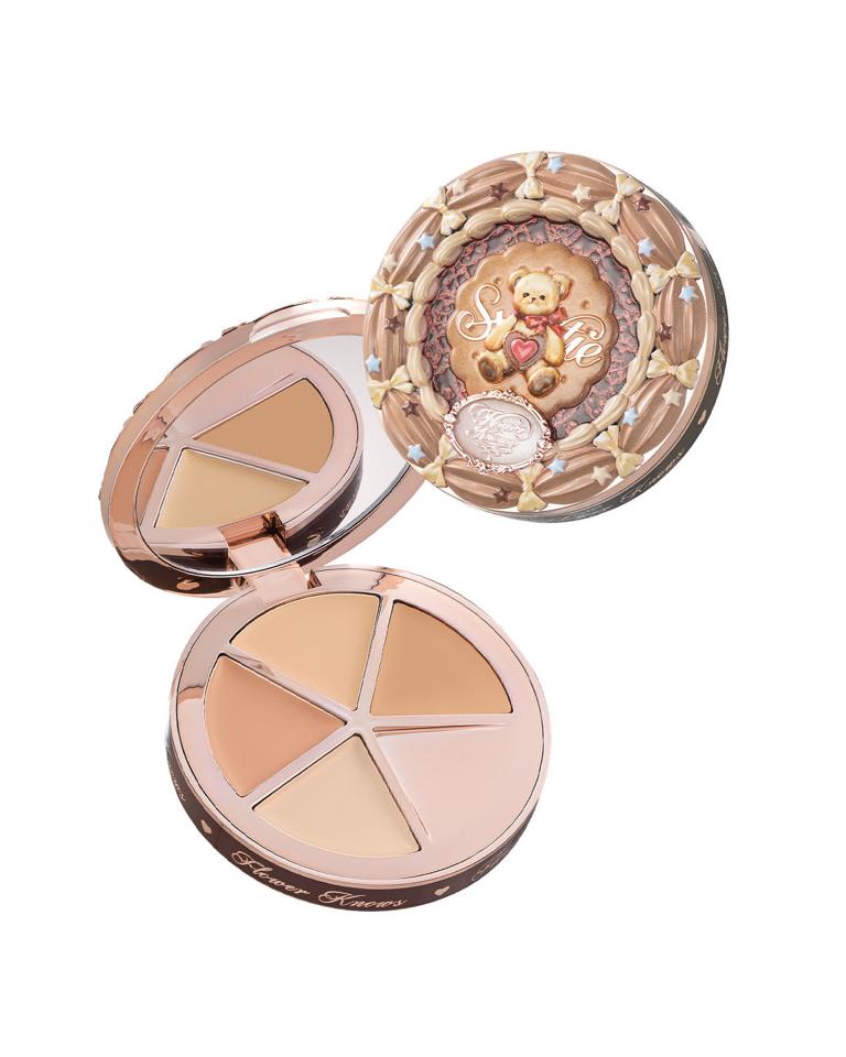 Che khuyết điểm gấu nâu-duoc-ban-tai-Buôn làng Hoa Biết