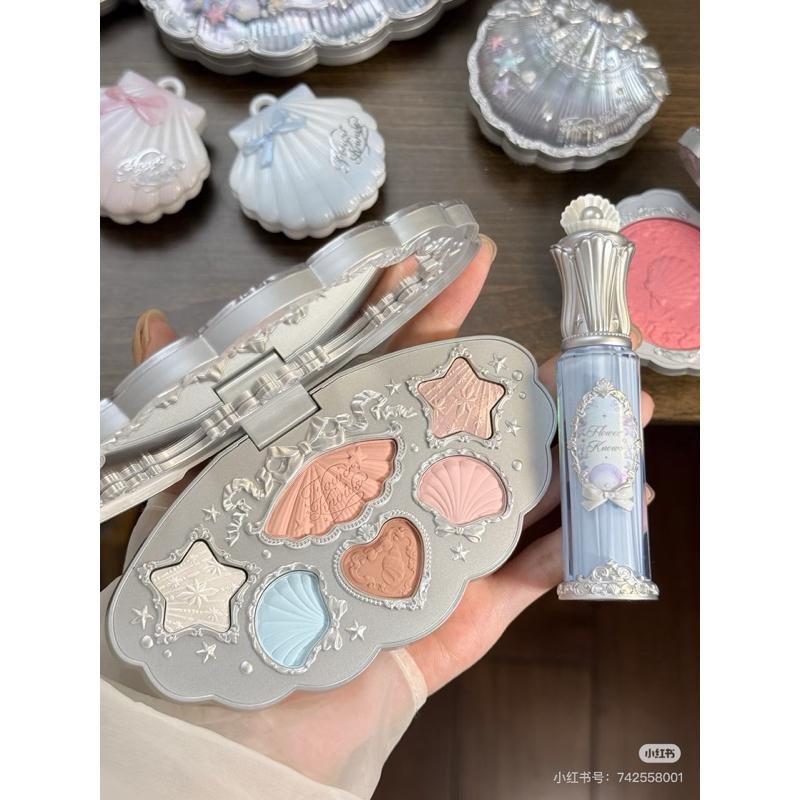 Mắt sò-duoc-ban-tai-Buôn làng Hoa Biết