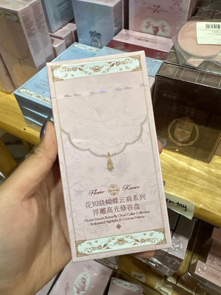 Khối HĐ 02-duoc-ban-tai-Buôn làng Hoa Biết