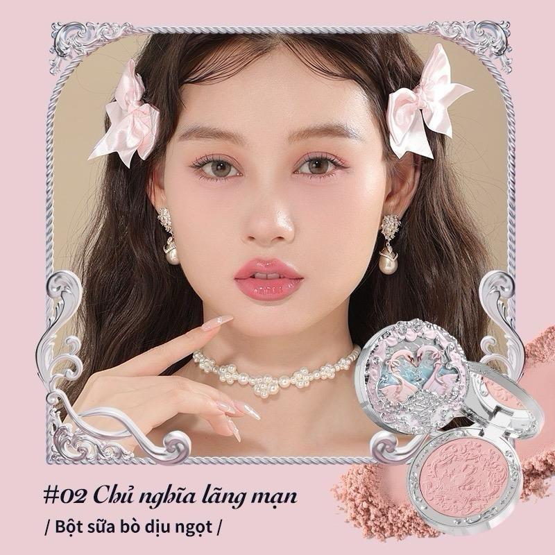 Má Swan 02-duoc-ban-tai-Buôn làng Hoa Biết