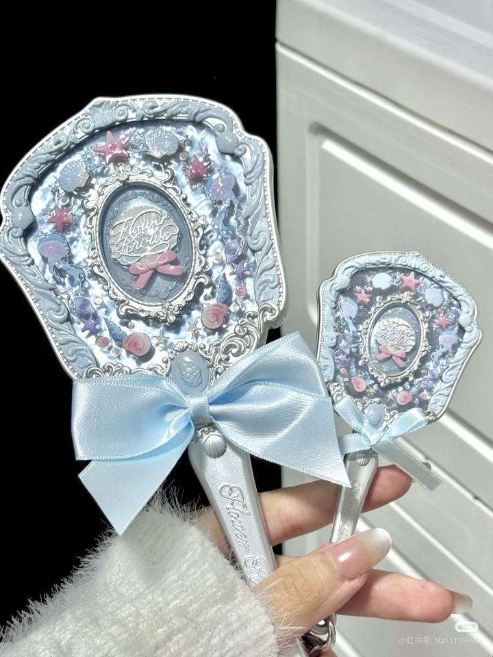 Gương sò mini-duoc-ban-tai-Buôn làng Hoa Biết